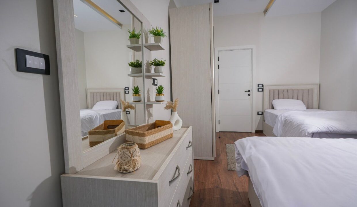 WhatsApp Image 2025-12-22 at 3.08.15 PM (2)