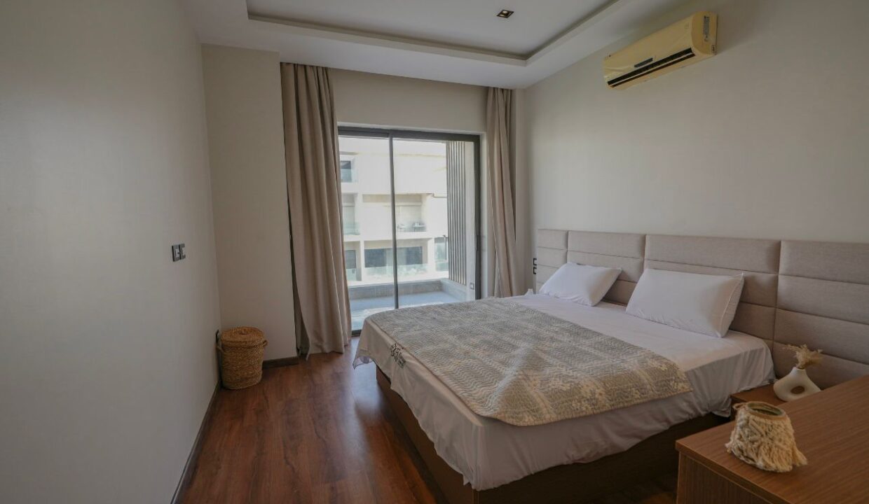 WhatsApp Image 2025-12-22 at 3.08.15 PM (3)